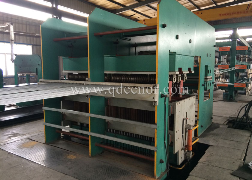 Carding machine